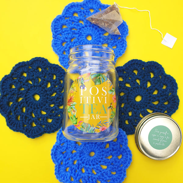 "PositiviTEA" jar with crochet coasters - yellow/blue